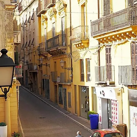 La Terrazza Sul Corso Center Oda ve Kahvaltı Agrigento