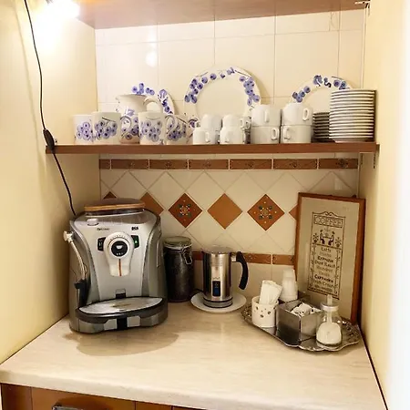 La Terrazza Sul Corso Center Couette-café 3*